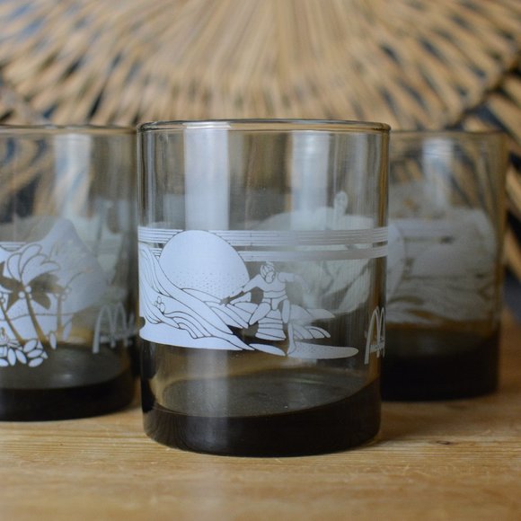 McDonald's Hawaii Glasses (Set of 4) - Picture 2 of 12
